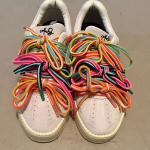 Kyrie Irving Anta Kai Hélà